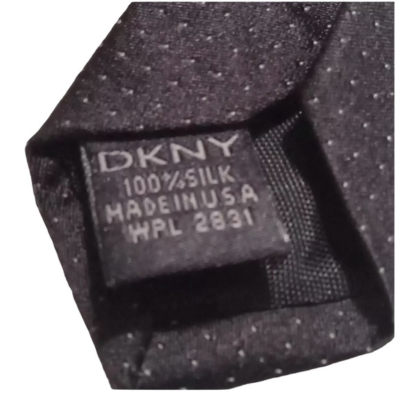 DKNY Men Necktie Black Polka Dot 100% Silk 58"L - Picture 5 of 5